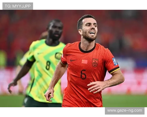 国足备战世预赛关键战役主帅强调团队凝聚力提升冲击出线目标全力以赴 国足备战世预赛关键战役主帅强调团队凝聚力提升冲击出线目标全力以赴