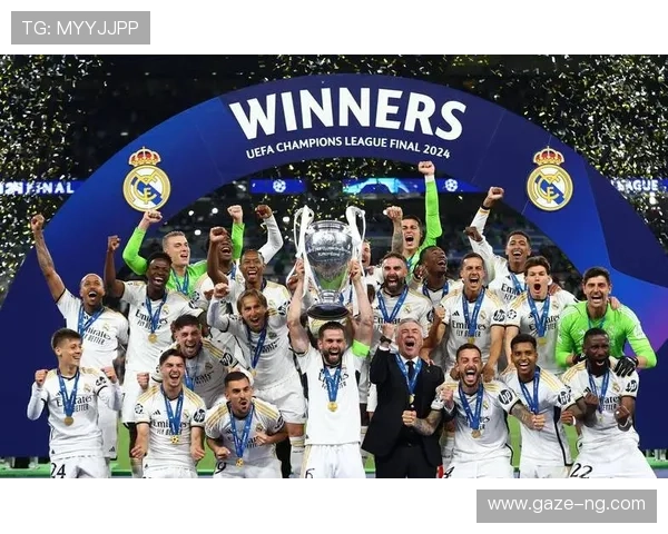 欧冠小组赛震撼开幕 皇马拜仁曼联等豪门球队亮相争夺冠军荣耀