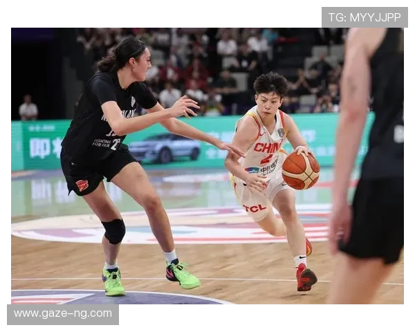 中国女篮力克美国队成功晋级世锦赛决赛 展现强大团队实力