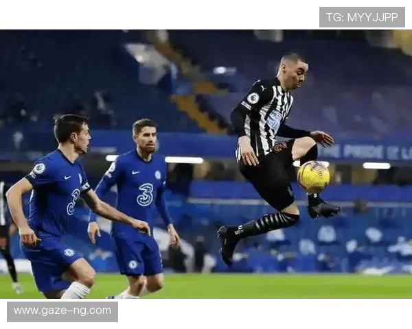 欧冠焦点战再掀高潮豪门对决引爆全球球迷热情与争冠格局变化