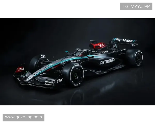 F1赛季最新动态速报各车队竞争形势与明星车手表现分析