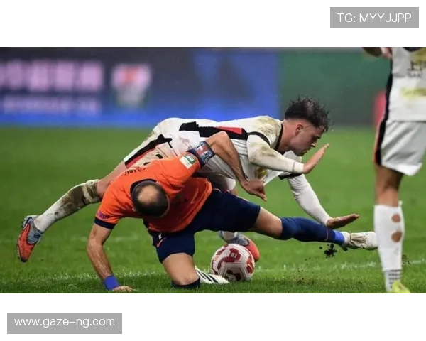 欧洲赛场风云再起，顶级联赛精彩对决引发球迷热议